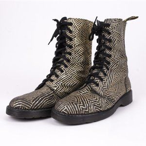 Dr. Martens  - Nana's Combat Boots